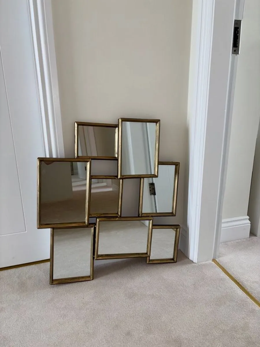 Brass wall hanging Mirror - Image 2