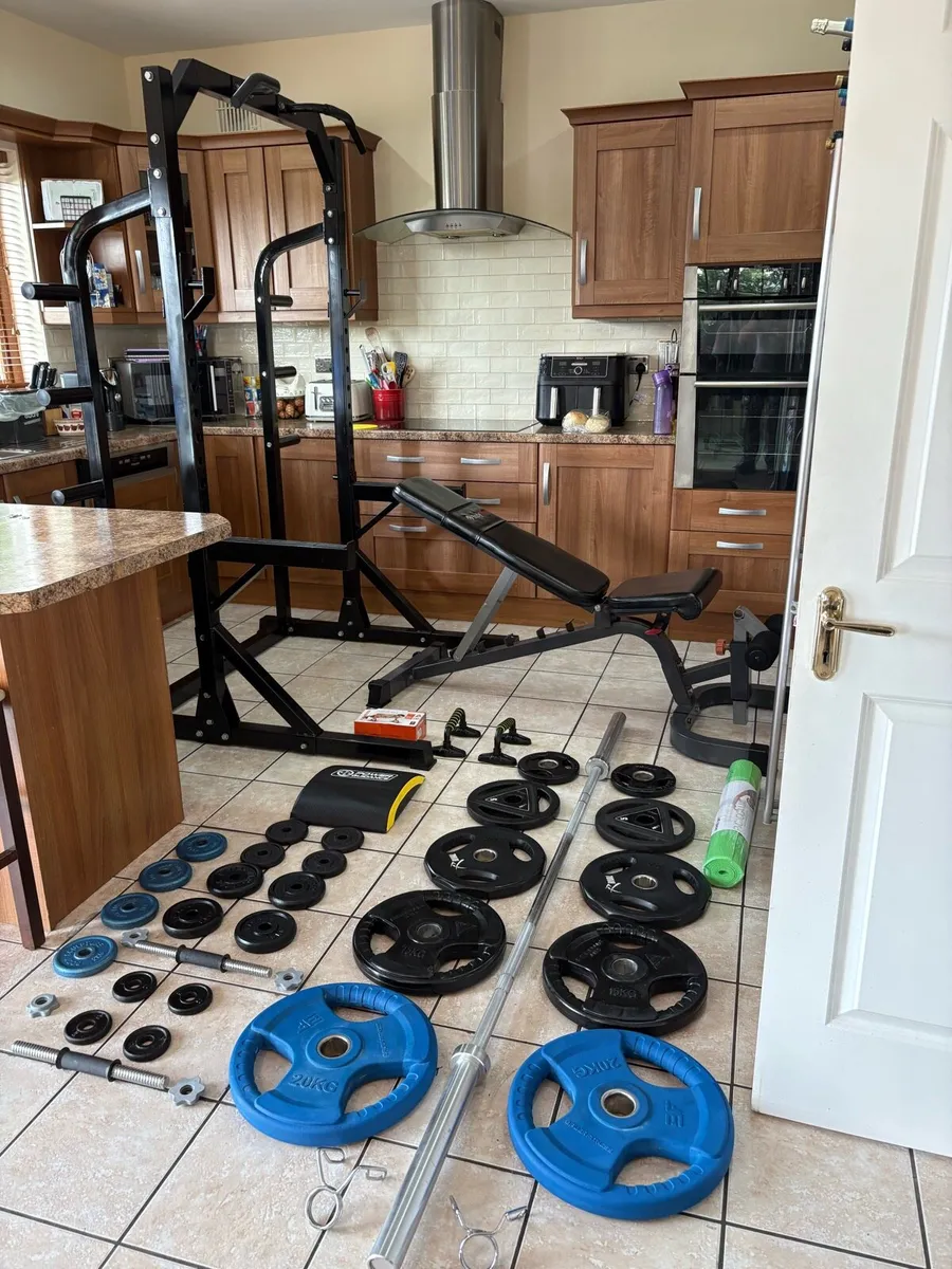 WITHOUT DOUBT  BEST GYM WEIGHTLIFTING SET UP!!! - Image 1