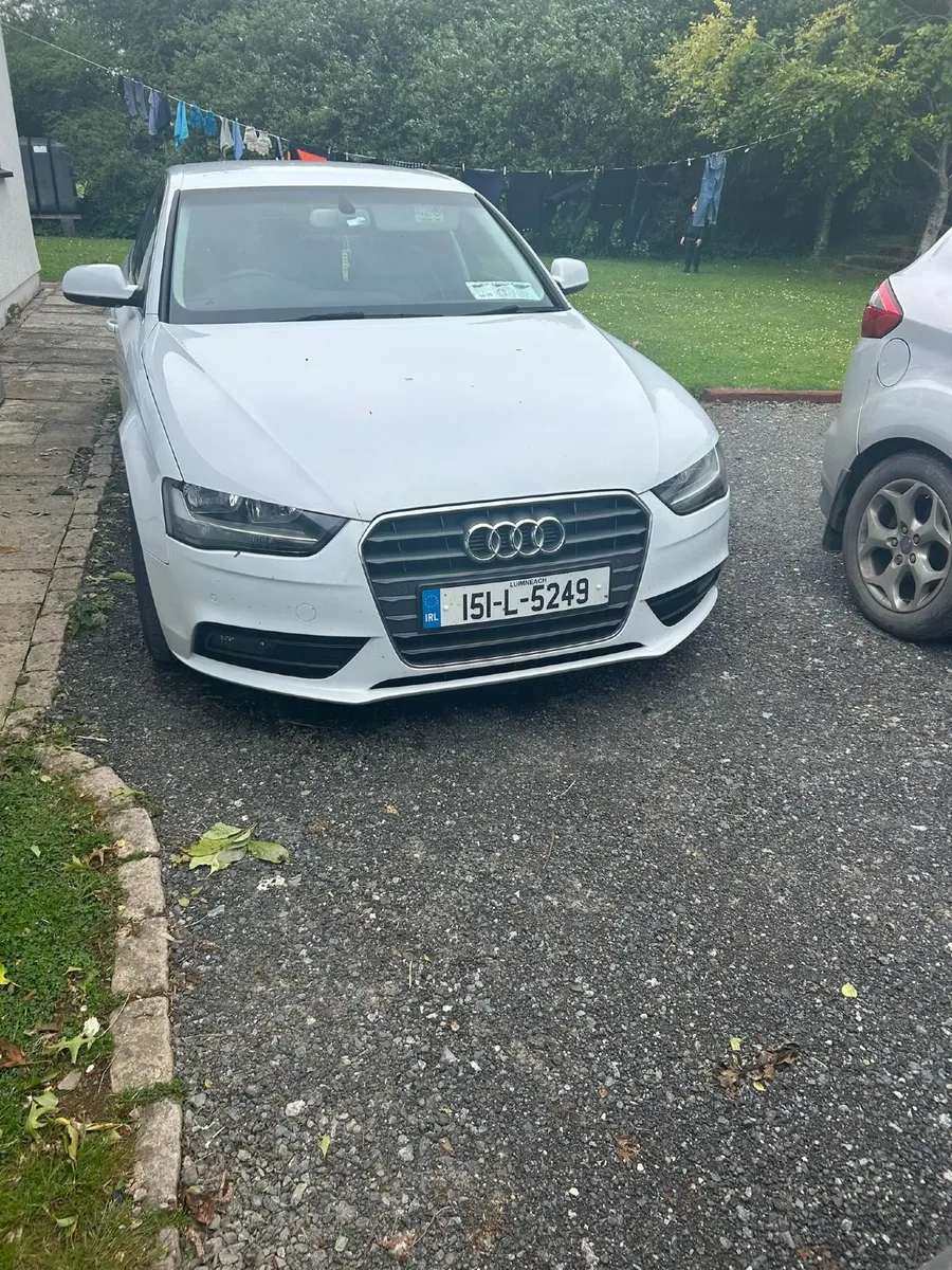 Audi A4 2015 - Image 2