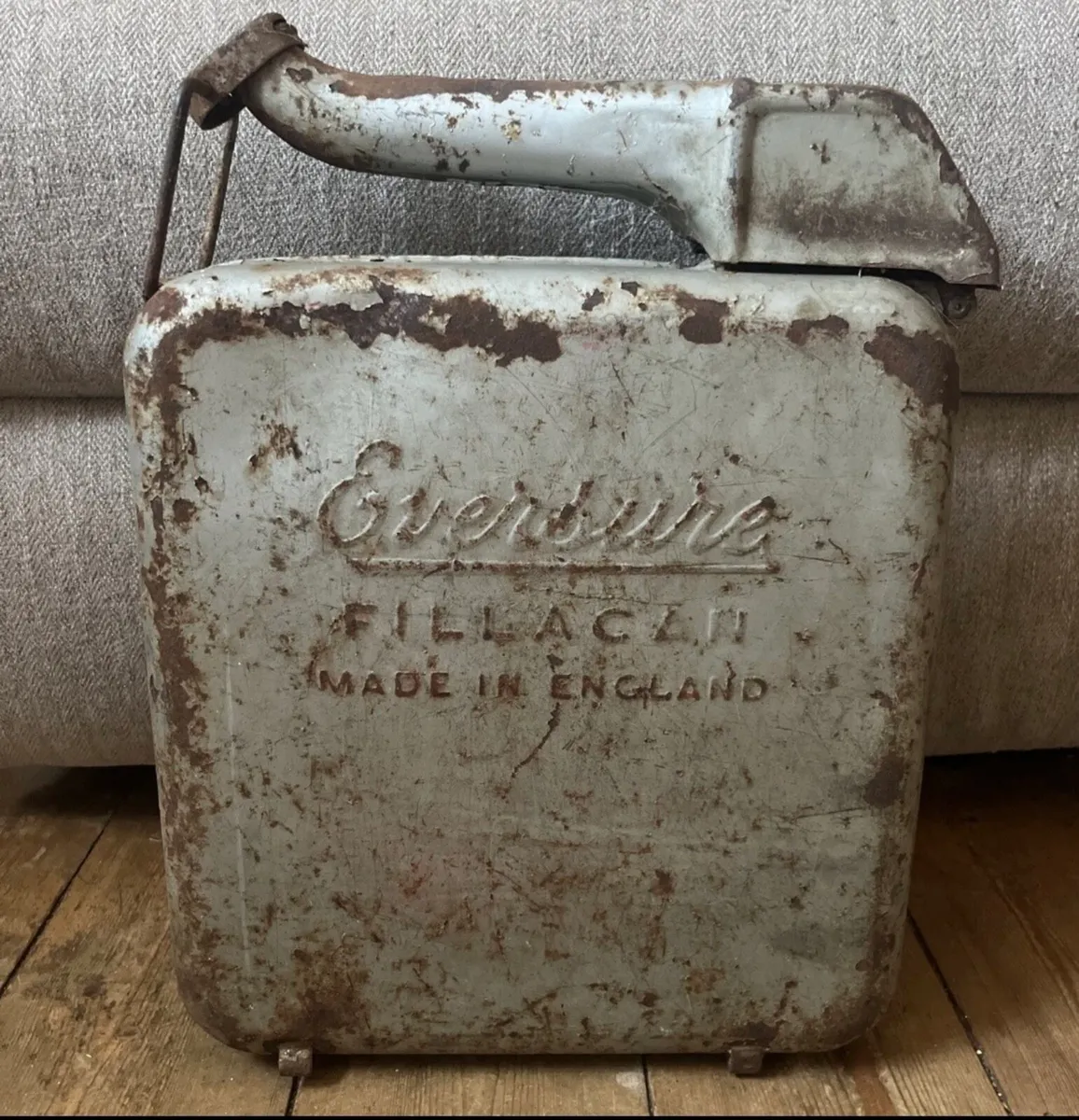 Vintage antique and collectibles - Image 4