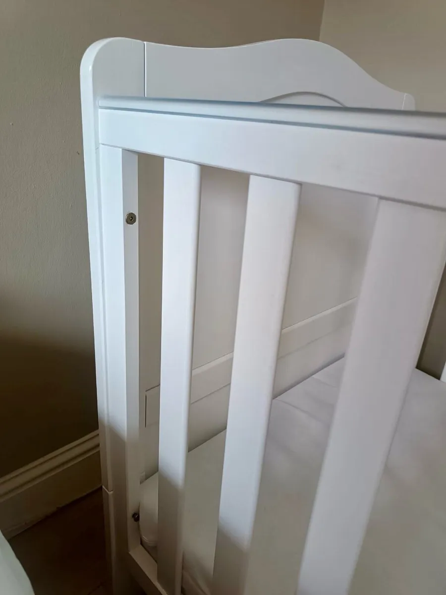 Sturdy White Wooden Cot - Image 2