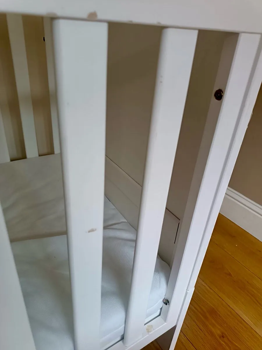 Sturdy White Wooden Cot - Image 3
