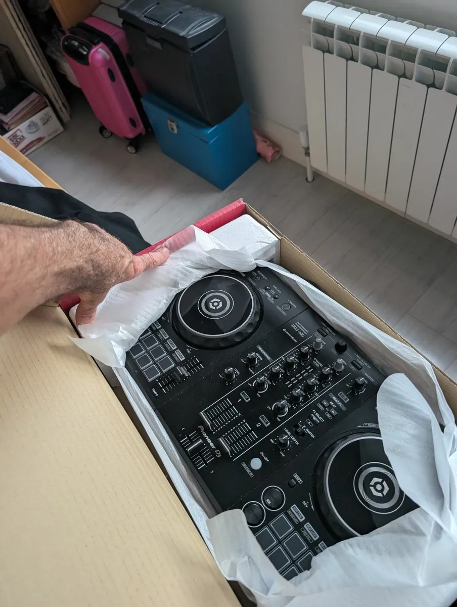 DDJ 400 - Image 2