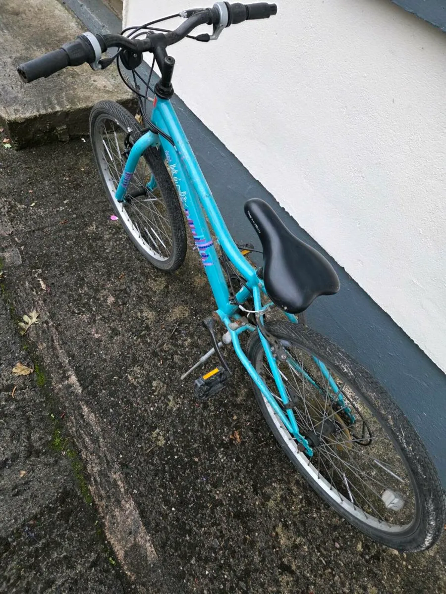Kids bike - Image 2