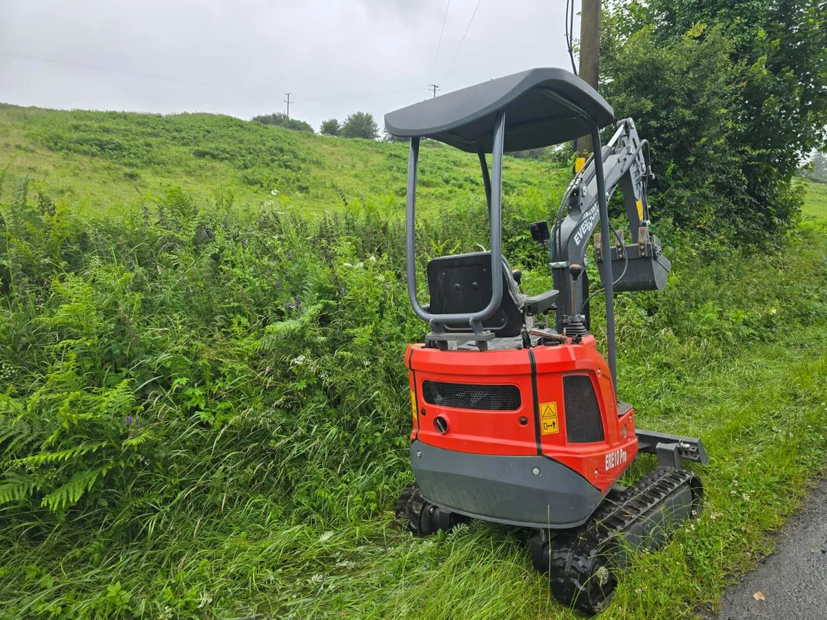 Mini digger - Image 3