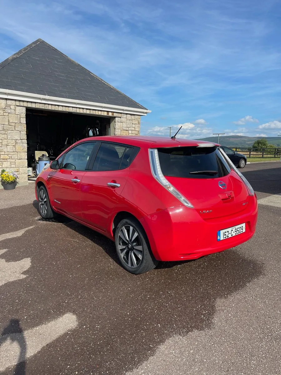 2015 Nissan Leaf Tekna – Top Spec | 24kWh | 6.6KW - Image 4