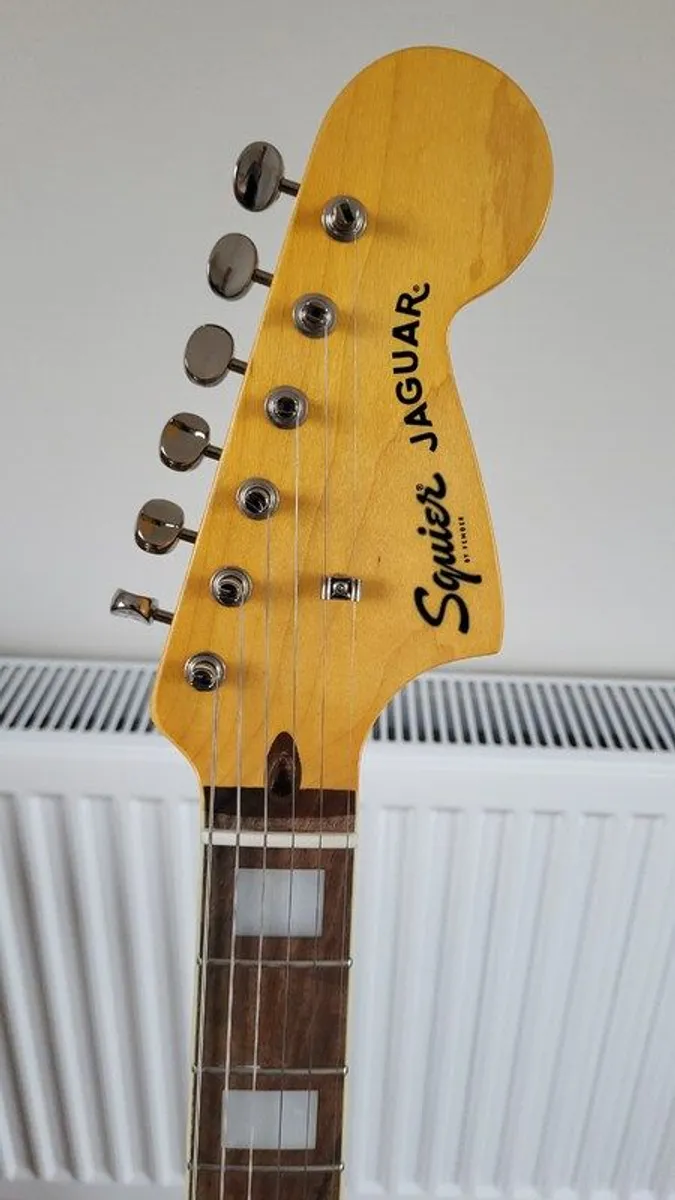 Squier Jaguar Classic Vibe 70s - Image 4