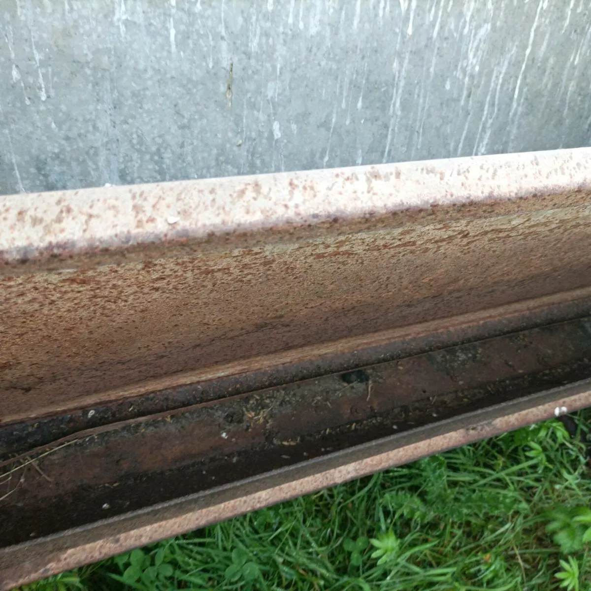 Double sided Lamb creep feeder - Image 3