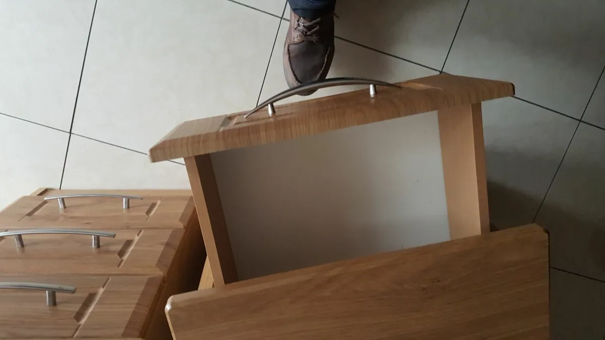 Bedside lockers - Image 2