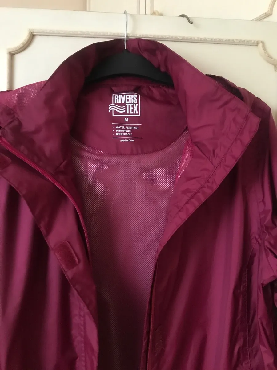 3 Nice Lightweight Jackets .Size Med . €20 - Image 3