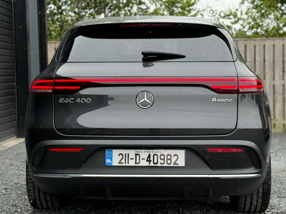 211 Mercedes EQC Amg Line Premium - Image 3