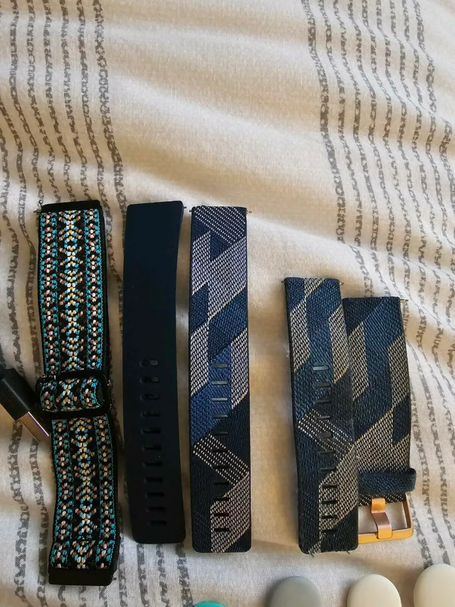 Fitbit versa 2 special edition - Image 3
