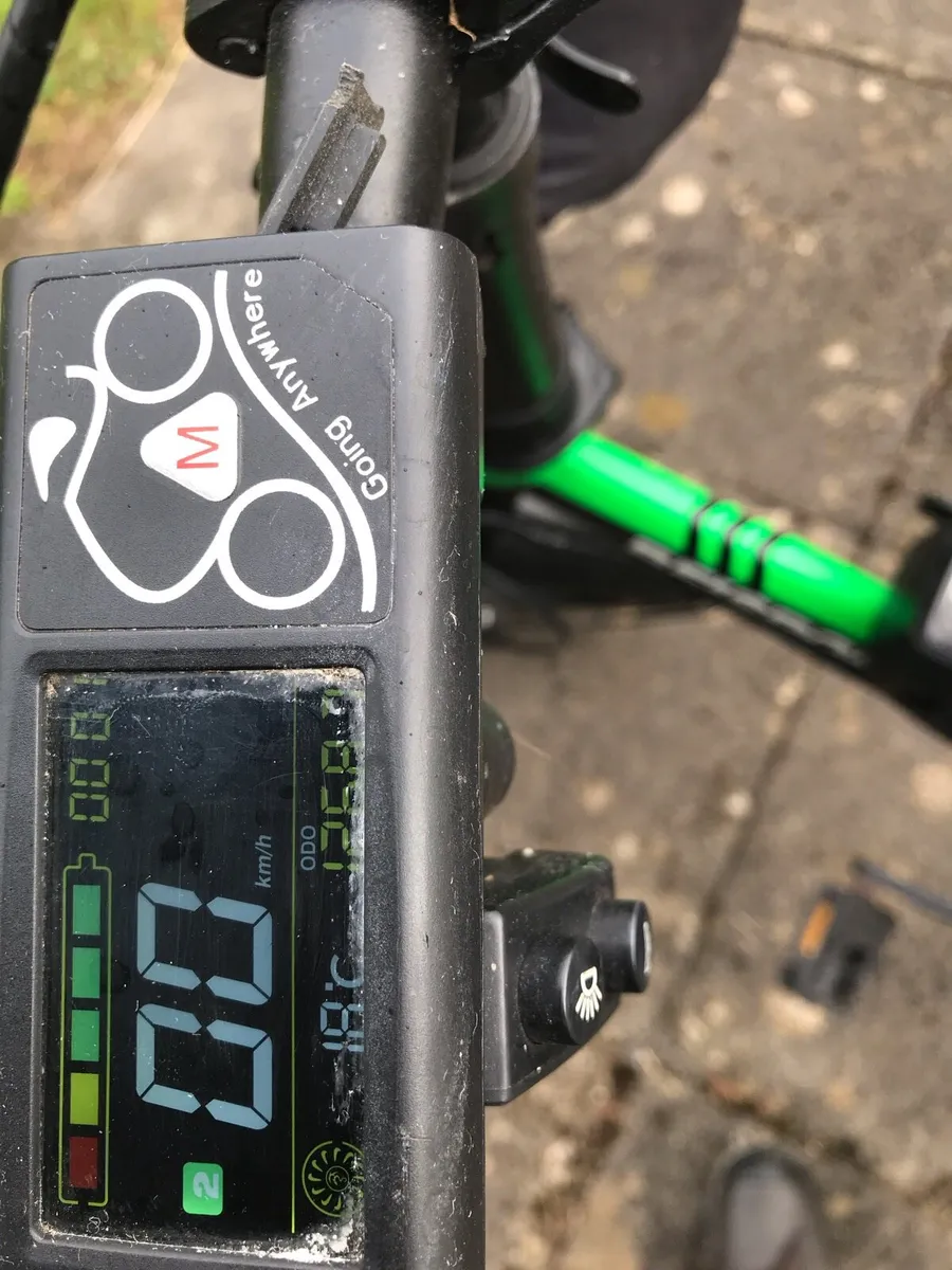 Electric bike - Image 2