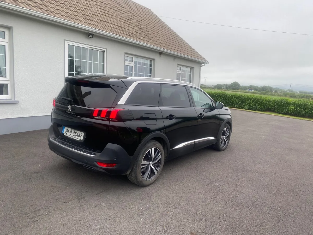 Peugeot 5008 2019 - Image 3