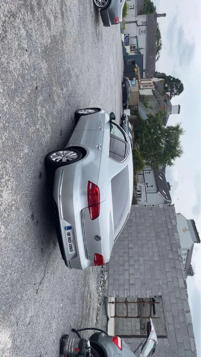 Volkswagen Passat 2012 - Image 4