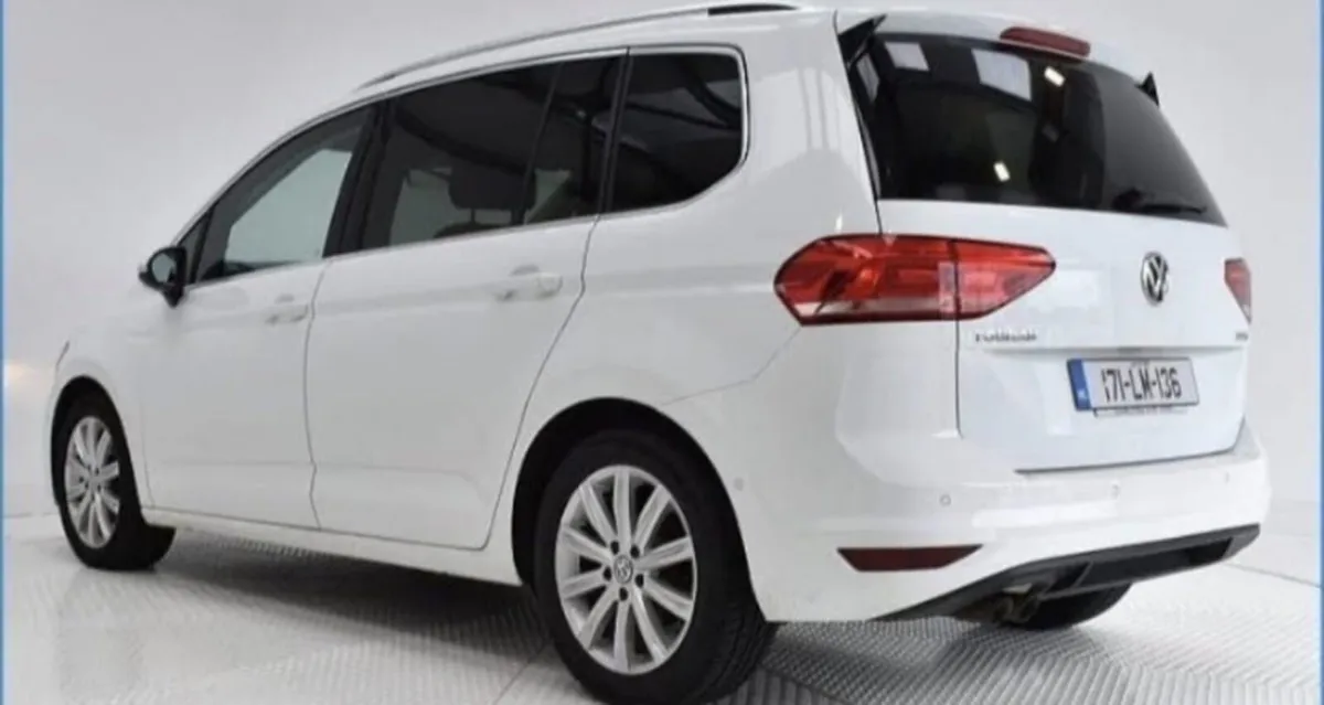 Volkswagen Touran  7-Seater - Image 1