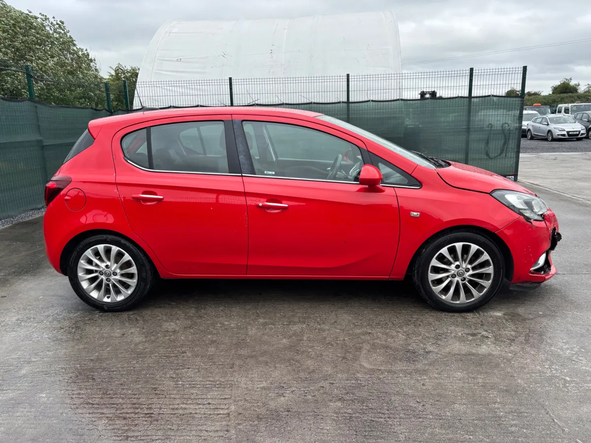 2016 Opel Corsa light damage - Image 3