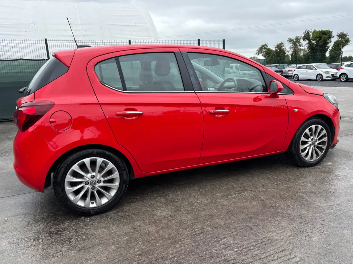 2016 Opel Corsa light damage - Image 4