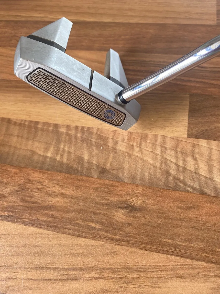 Odyssey o-works putter - Image 4