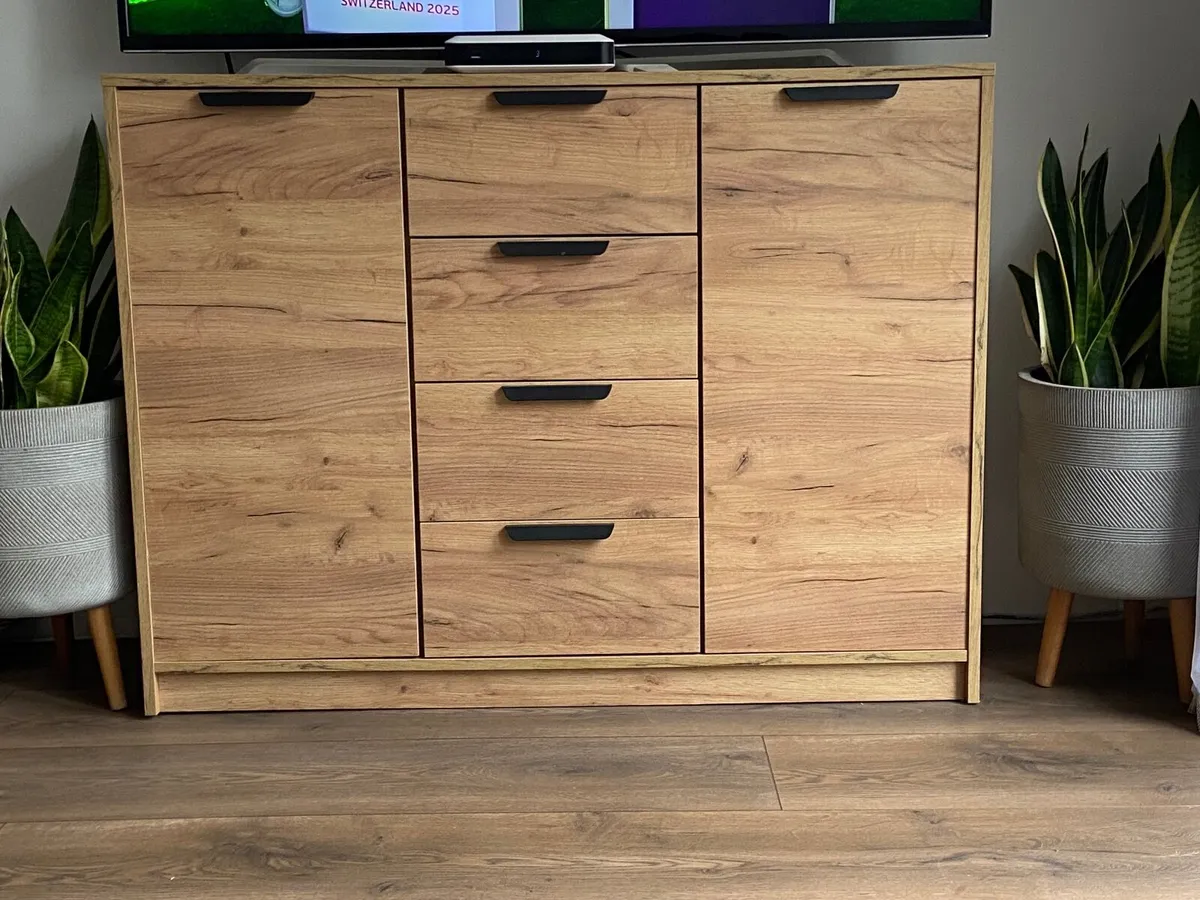 Sideboard