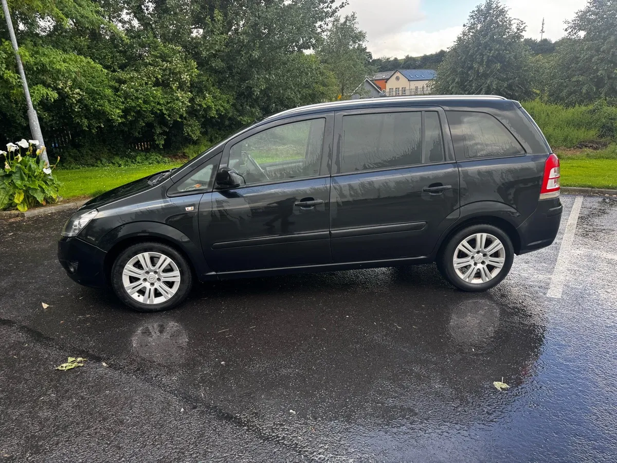2013 opel zafira - Image 4