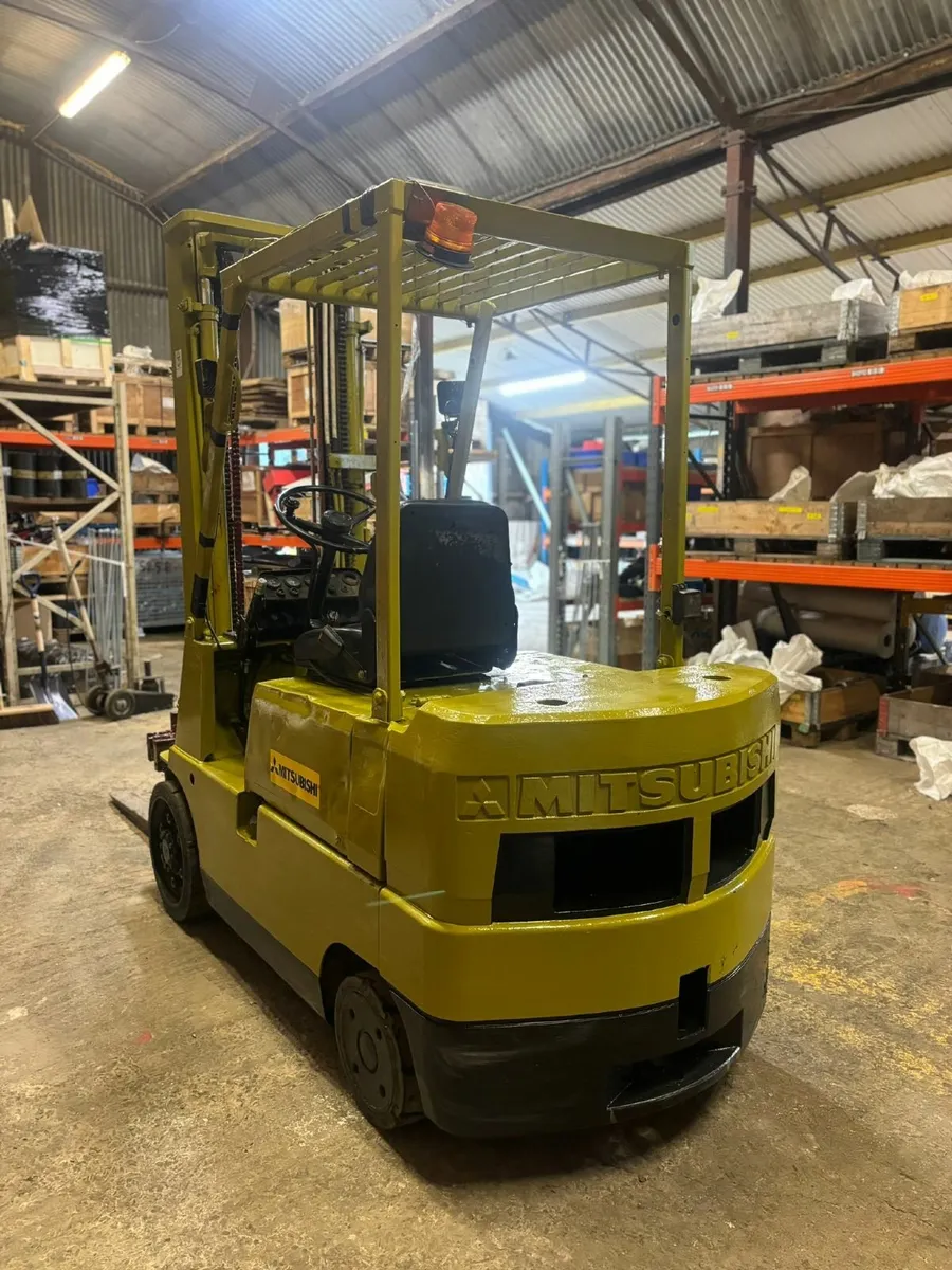 Forklift 2.5T mitsubishi fd25 - Image 3