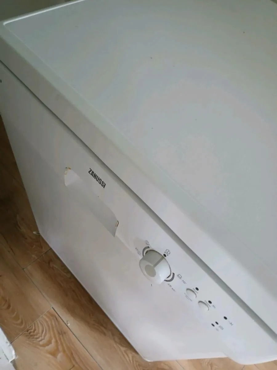 Dishwasher - Image 3