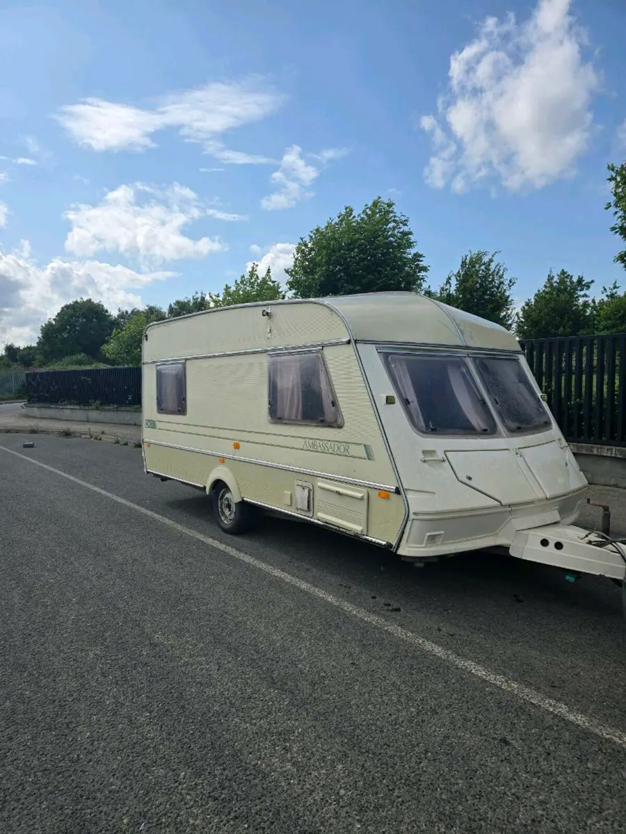 Caravan - Image 2