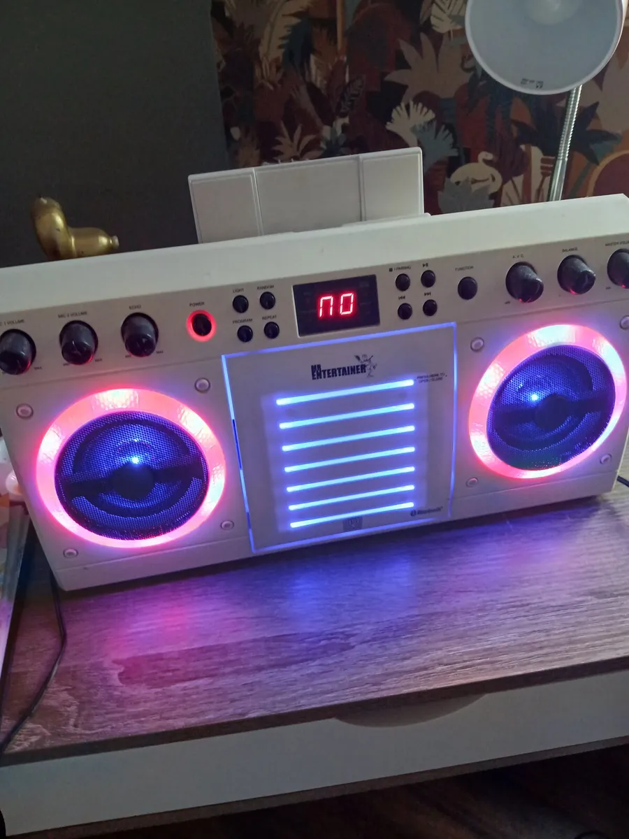 Mr entertainer karaoke set - Image 3