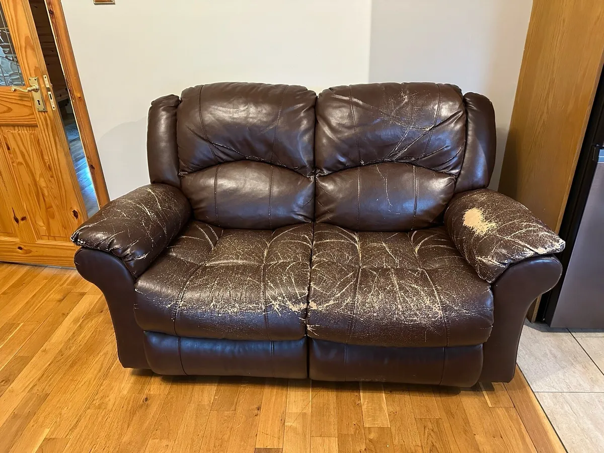 2 Seater Recliner - Image 2