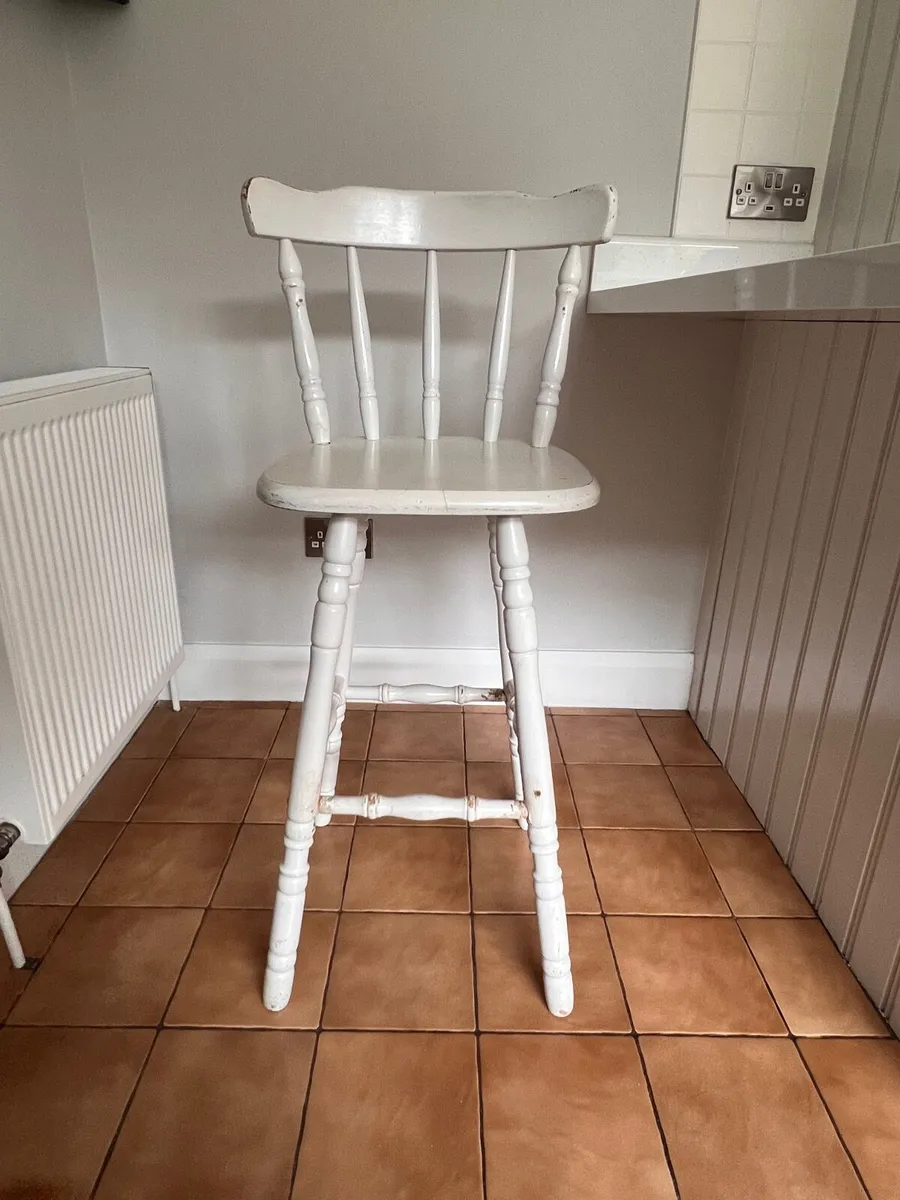 Painted pine bar stools x5 - Image 1