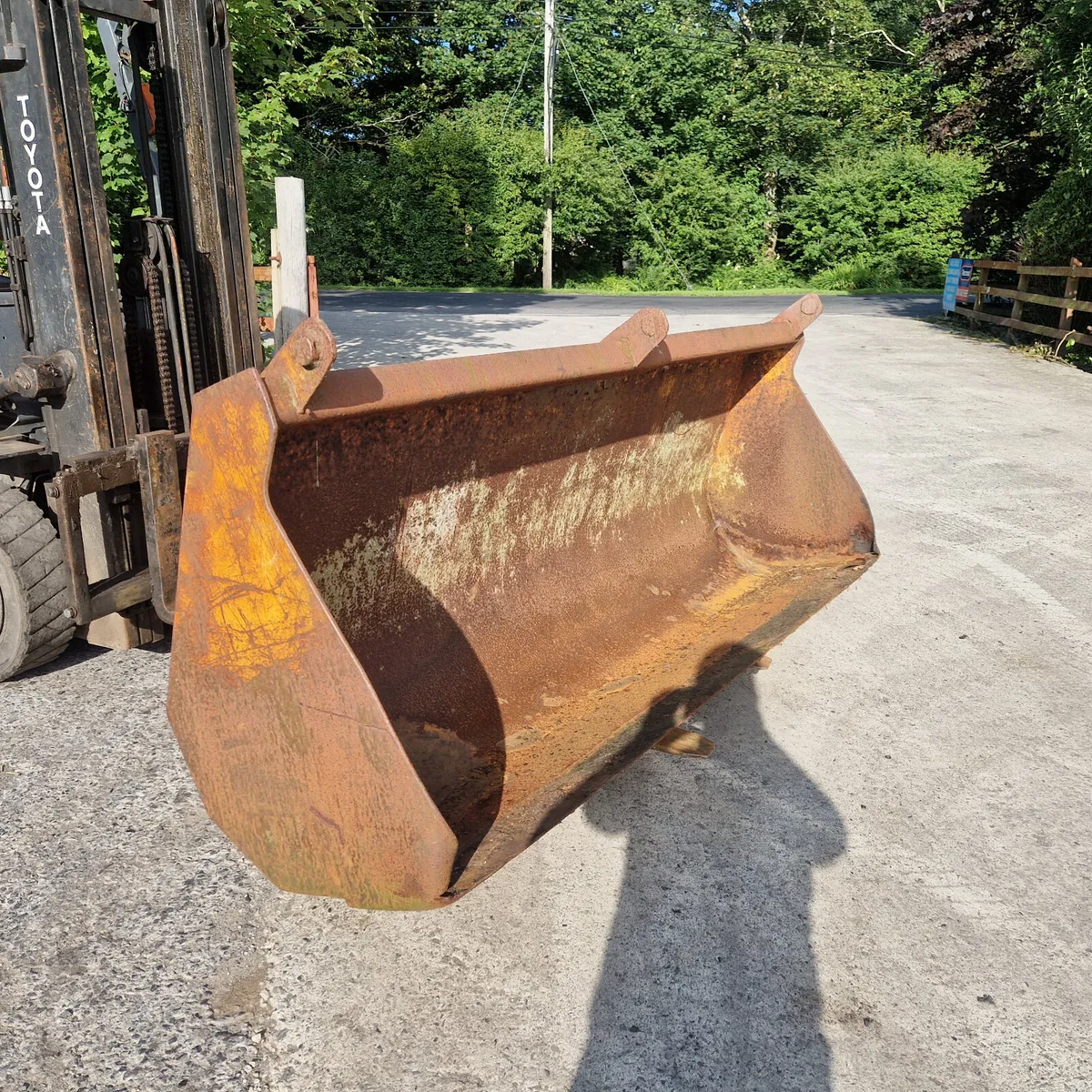 Jcb front bucket - Image 1