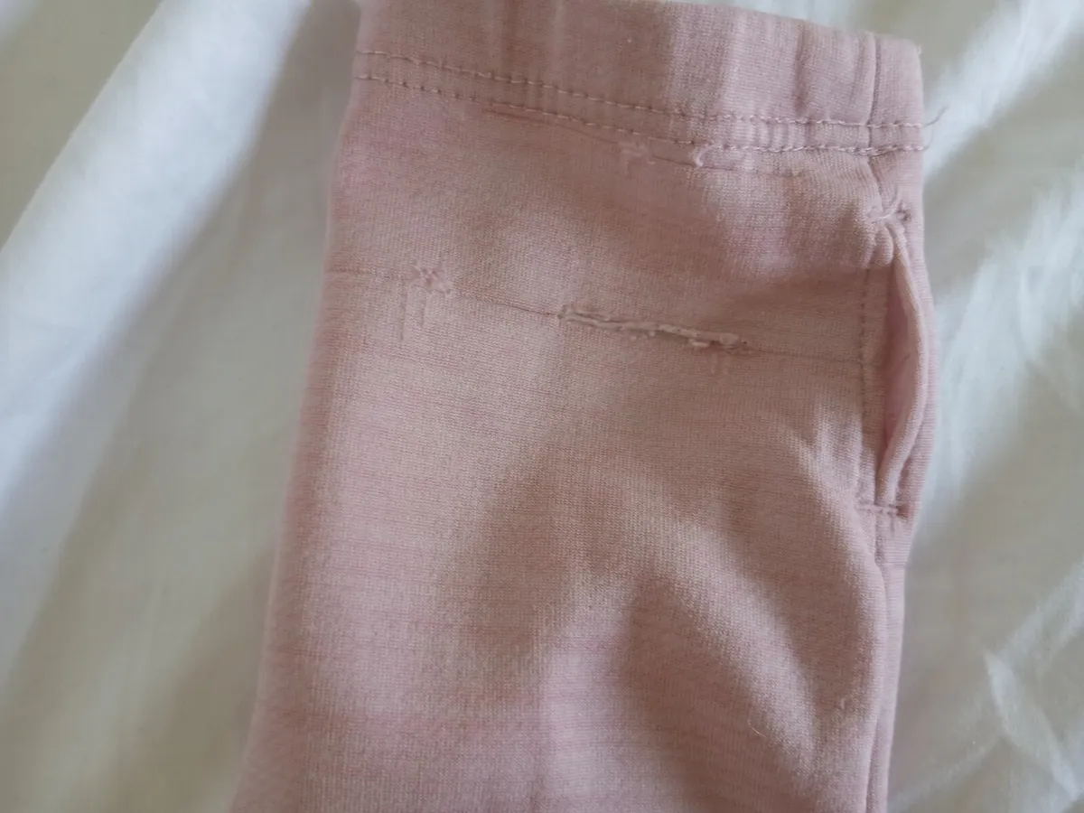 Pink nike running jumper - Image 4