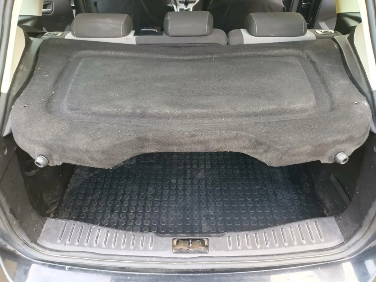 Ford focus - Image 4