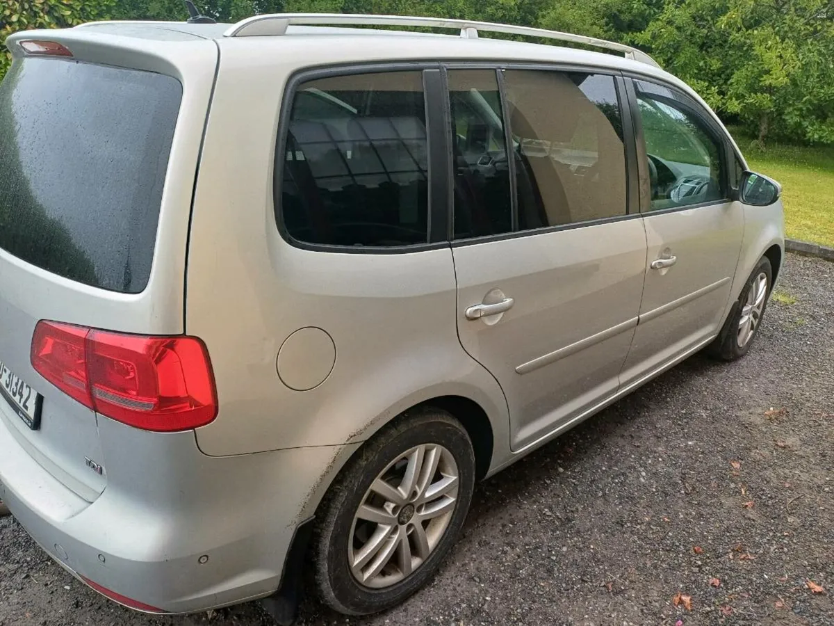 Volkswagon Touran 1.6 diesel - Image 4
