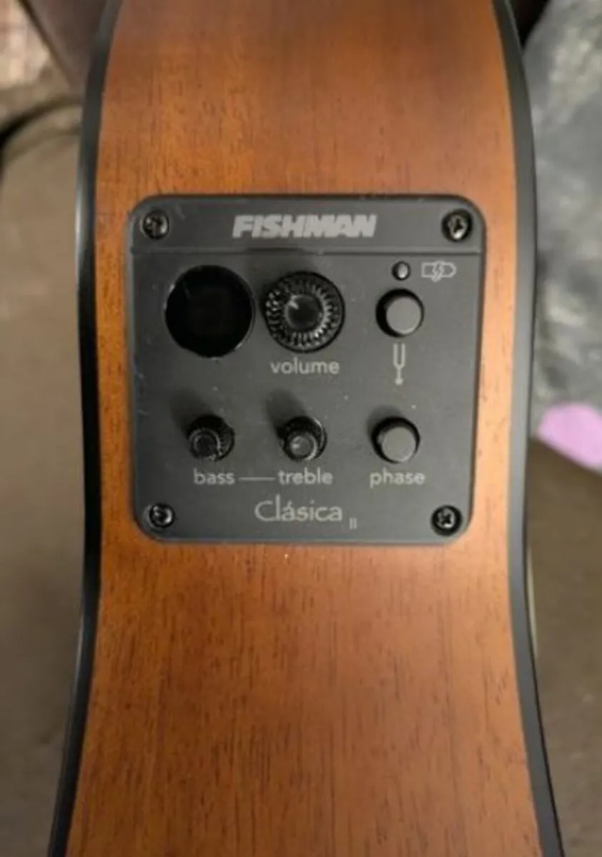 Laka Fretless Bass Ukulele, Mahogany - Image 3