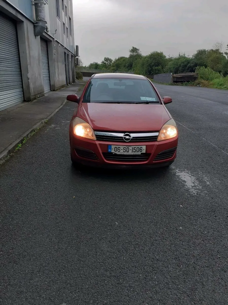 Opel Astra NCT 3/26 TAX 8/25 - Image 2