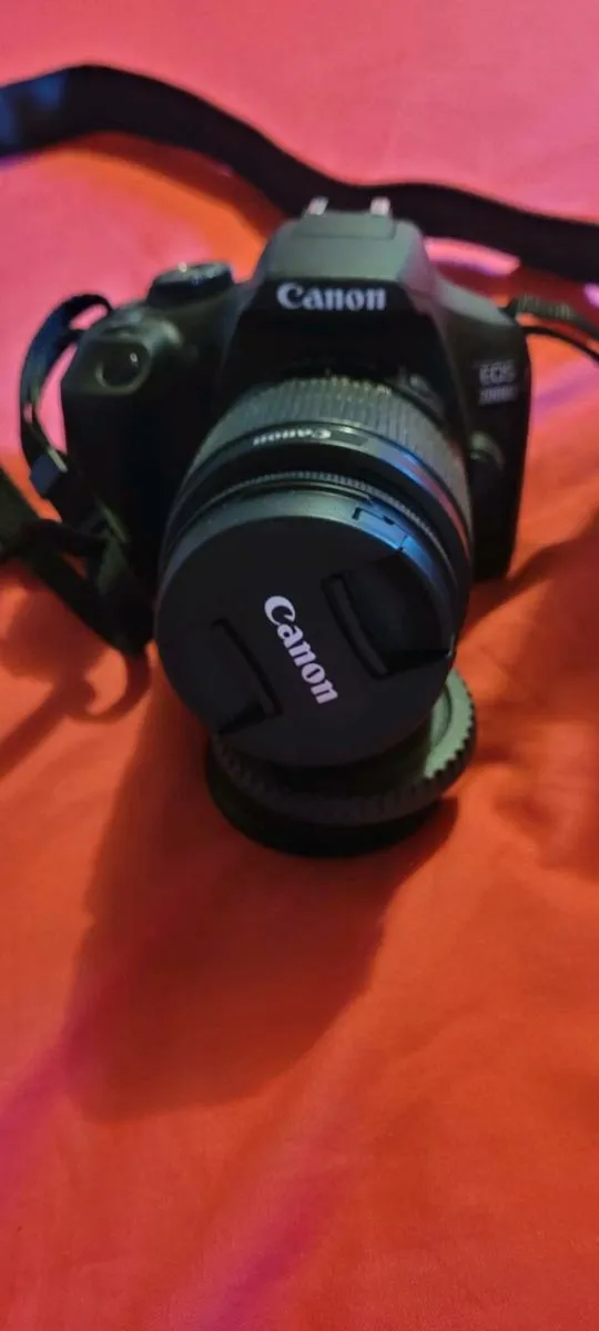 Canon EOS 2000D camera - Image 2