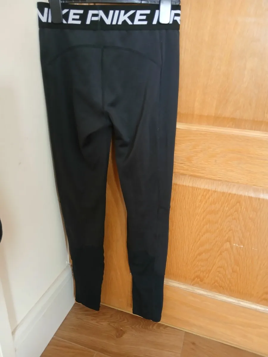 Nike pro black leggings - Image 2