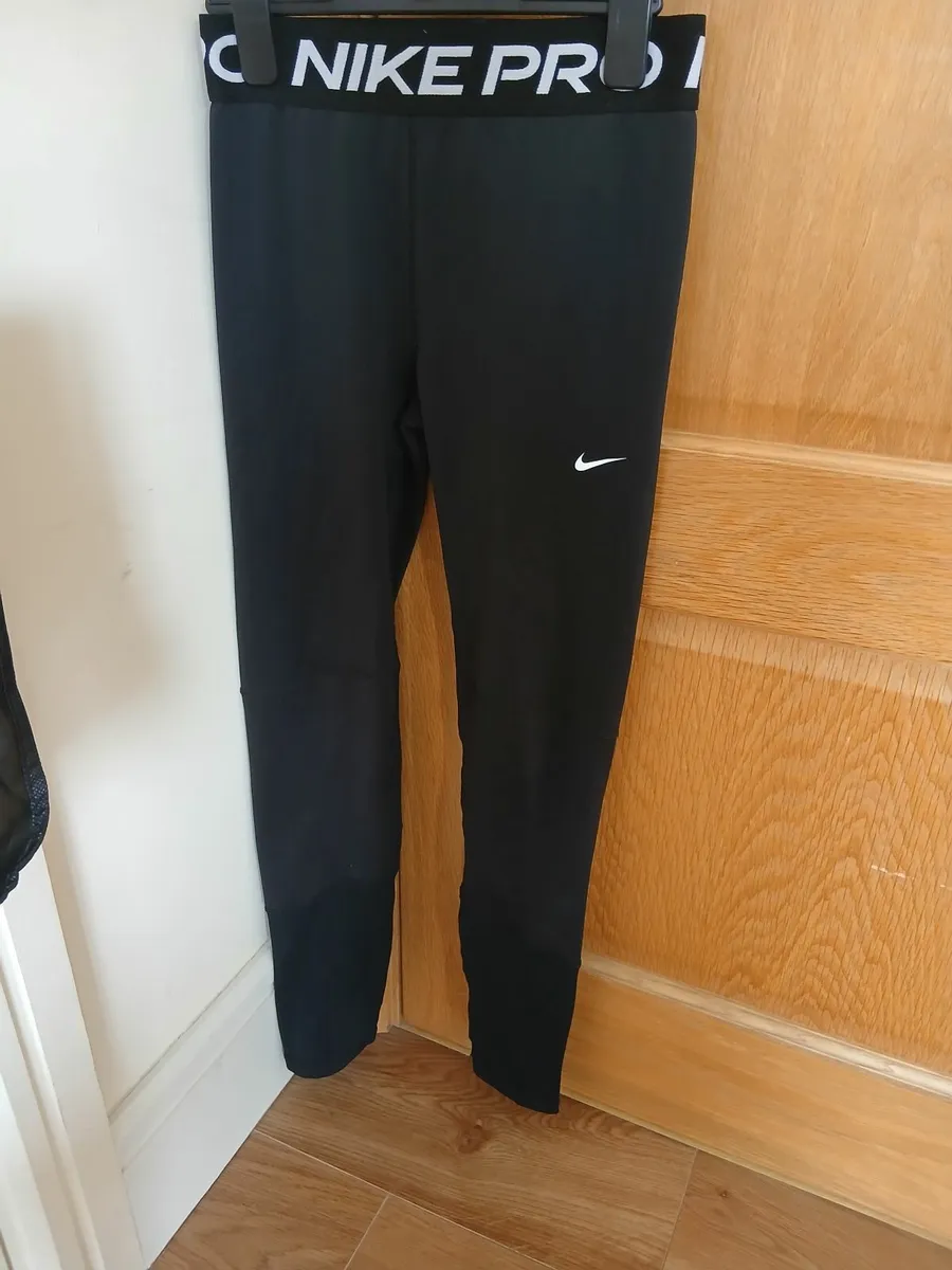 Nike pro black leggings - Image 1