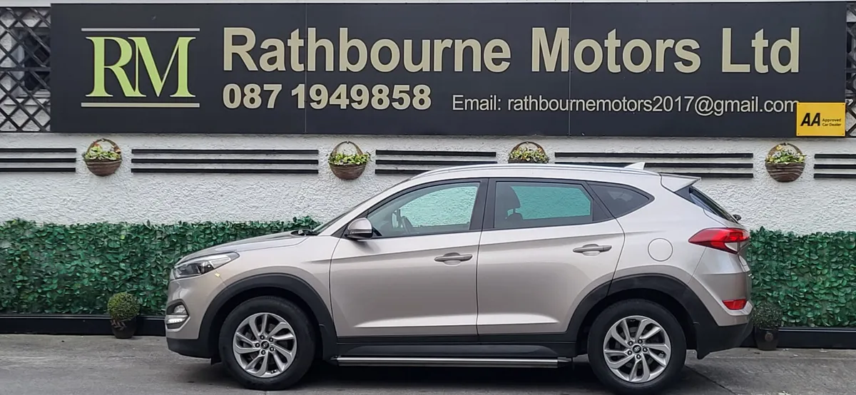 Hyundai Tucson 2016 Executive (low Mileage) - Image 2