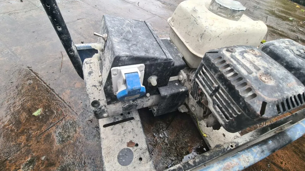 Generator Honda - Image 3