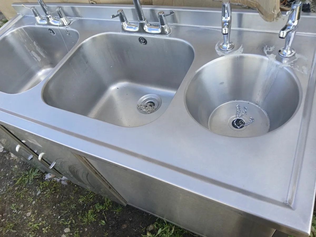 Stainless steel cabbinet ..../sink unit complete - Image 2