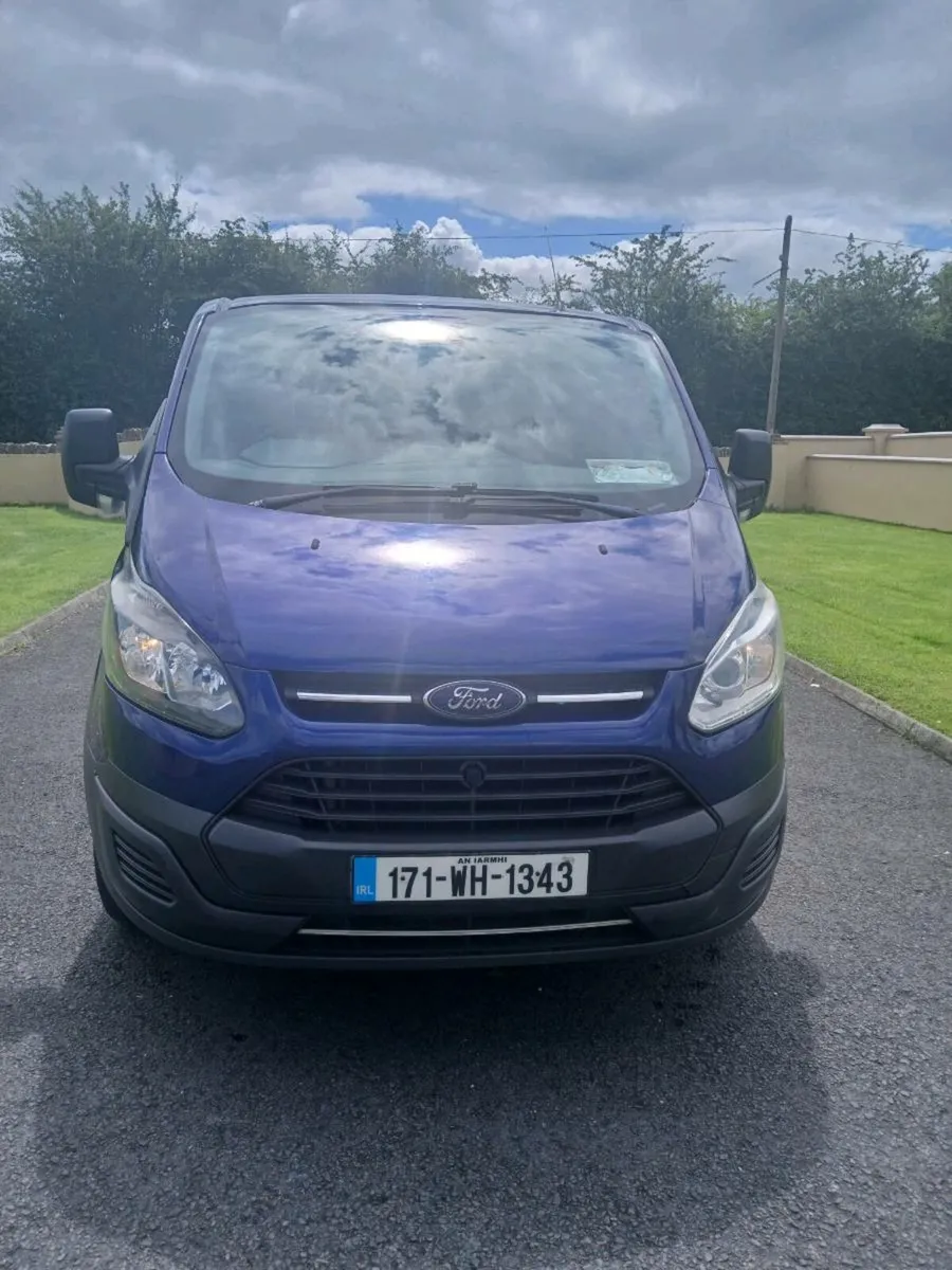Ford transit Custom 2017 sold with 12months doe - Image 1