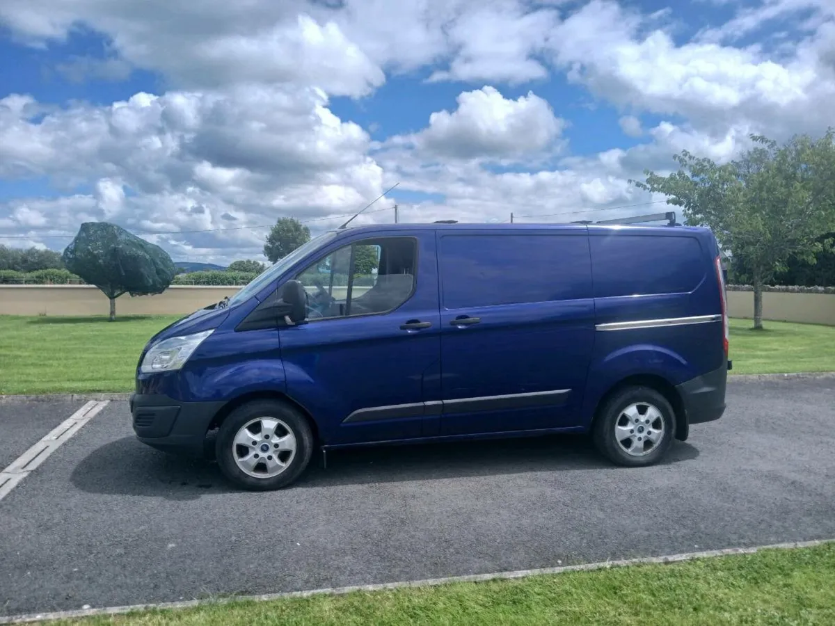 Ford transit Custom 2017 sold with 12months doe - Image 3