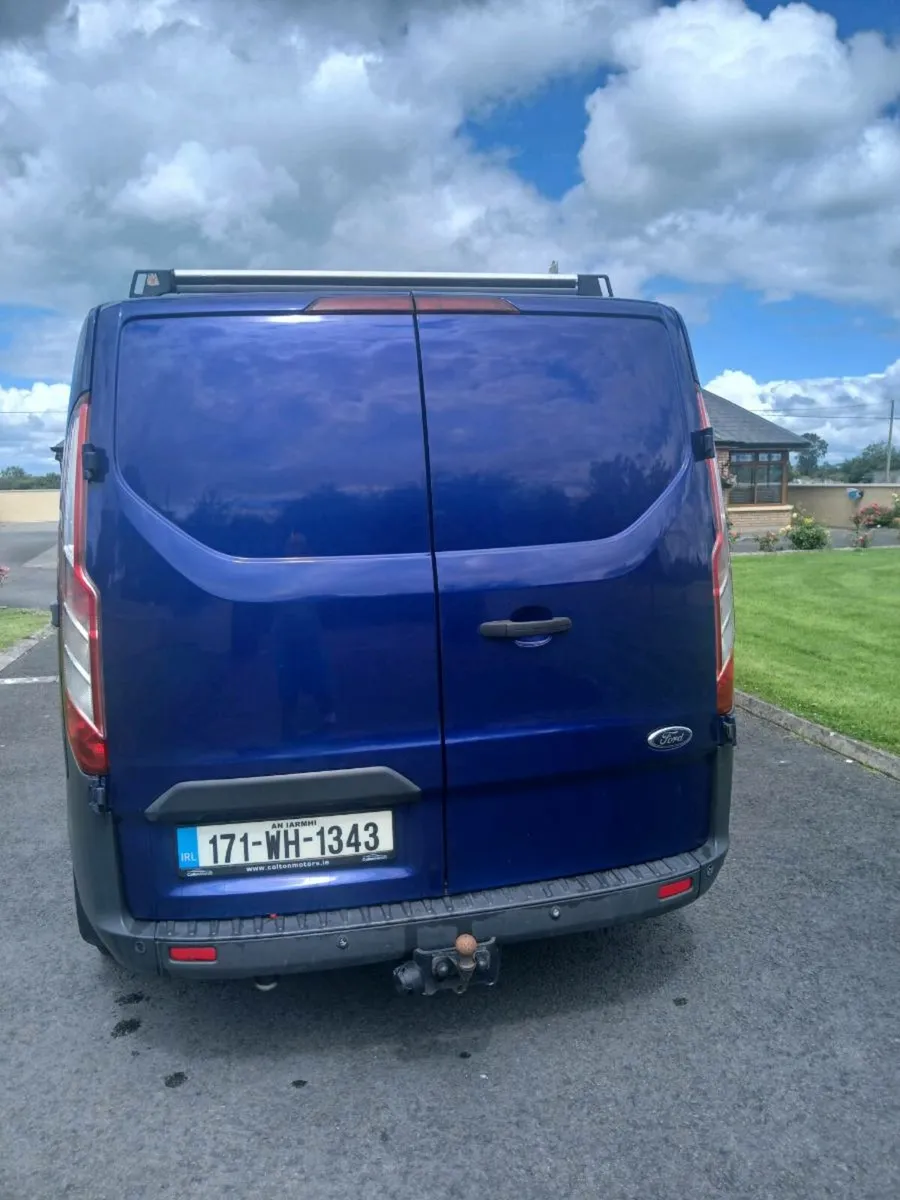Ford transit Custom 2017 sold with 12months doe - Image 4