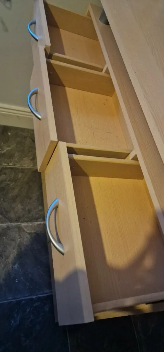 Sideboard - Image 3