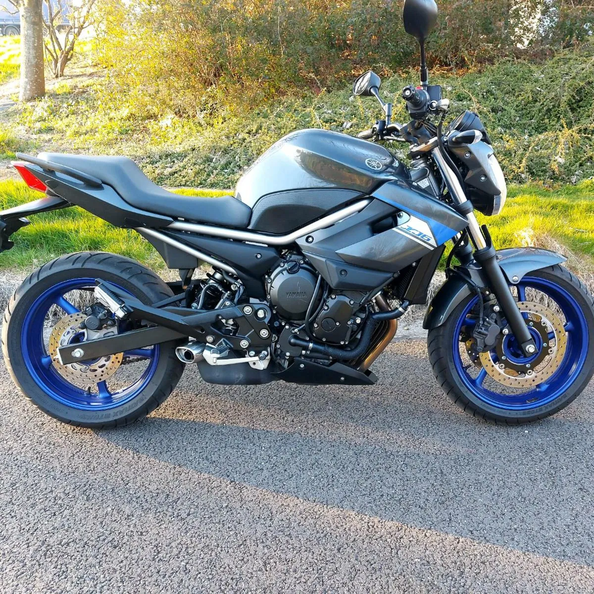 YAMAHA XJ6 - Image 1