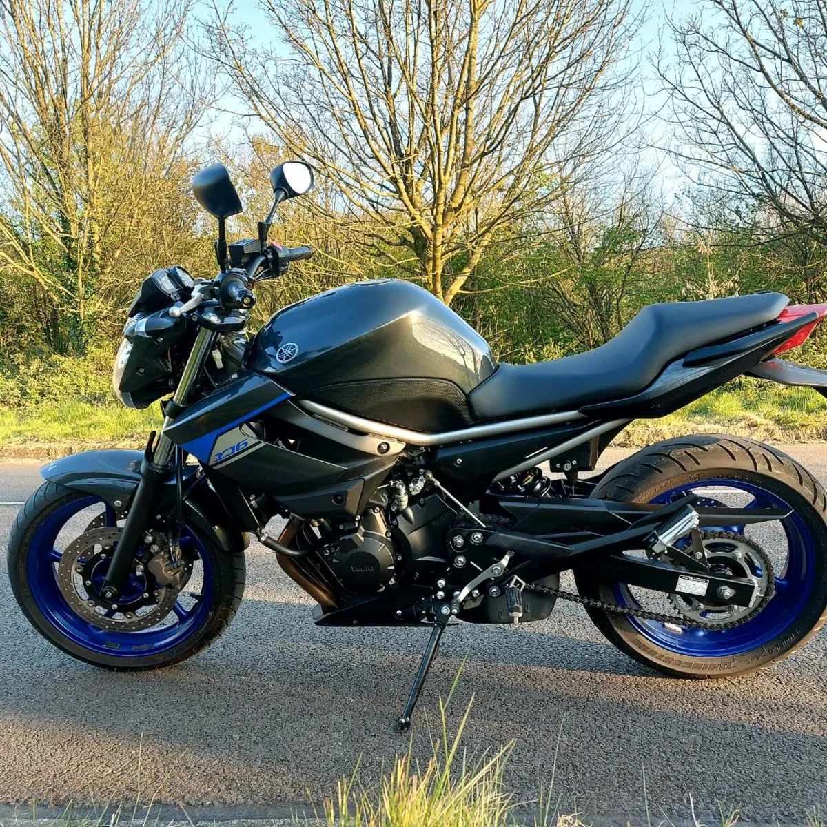 YAMAHA XJ6 - Image 2