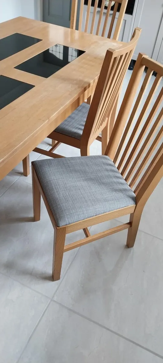 Kitchen and 6 chairs - Image 3